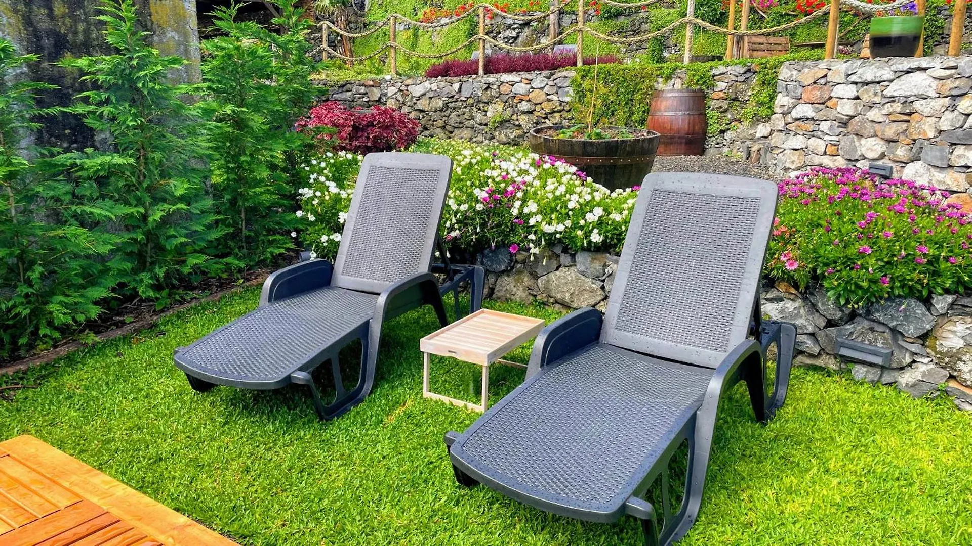 Apartman Casas Das Hortas, Apartamento Vista Serra E Mar Seixal Portugália